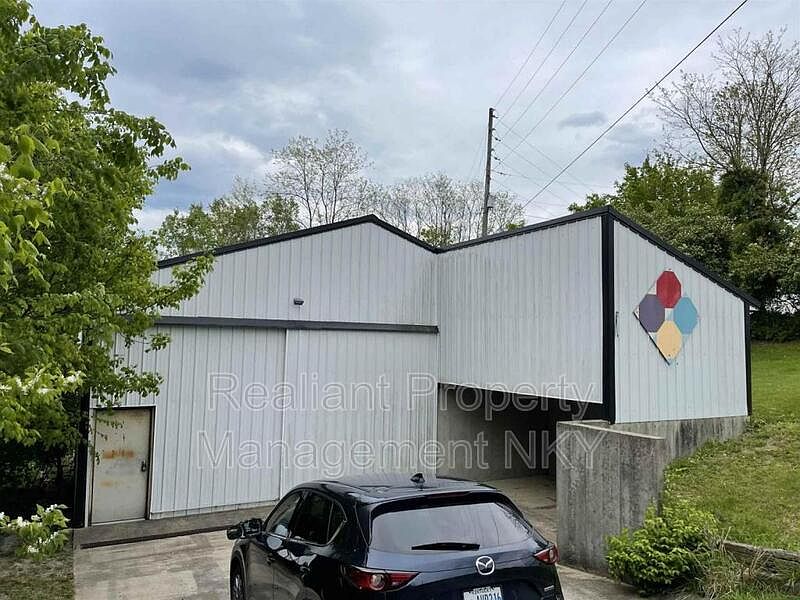 1st image of 8410 Dixie Hwy
