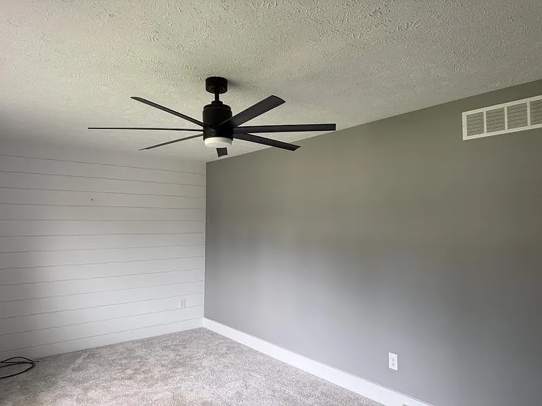 132 Villard St — Photo 5