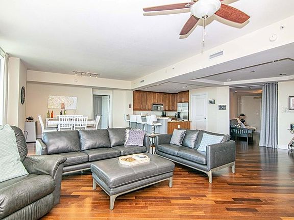 2nd image of 450 Knights Run Ave Unit 706