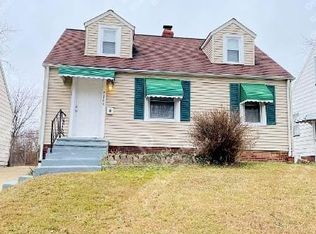 4476 Parkton Dr, Warrensville Heights, OH