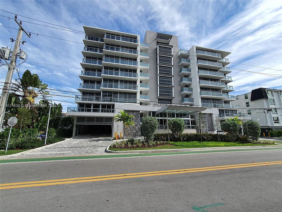 1st image of 9521 E Bay Harbor Dr #Penthouse 01