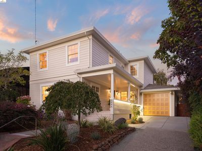 6446 Regent St, Oakland, CA, 94618