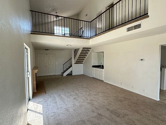 2nd image of 1805 Palo Alto Cir