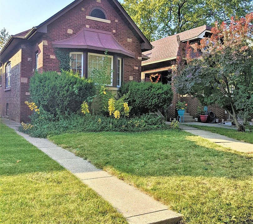 1st image of 1836 N Nagle Ave