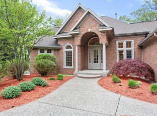 18283 N Fruitport Rd, Spring Lake, MI 49456