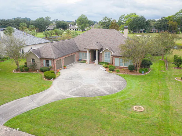 105 Sawgrass Ln, Broussard, LA 70518