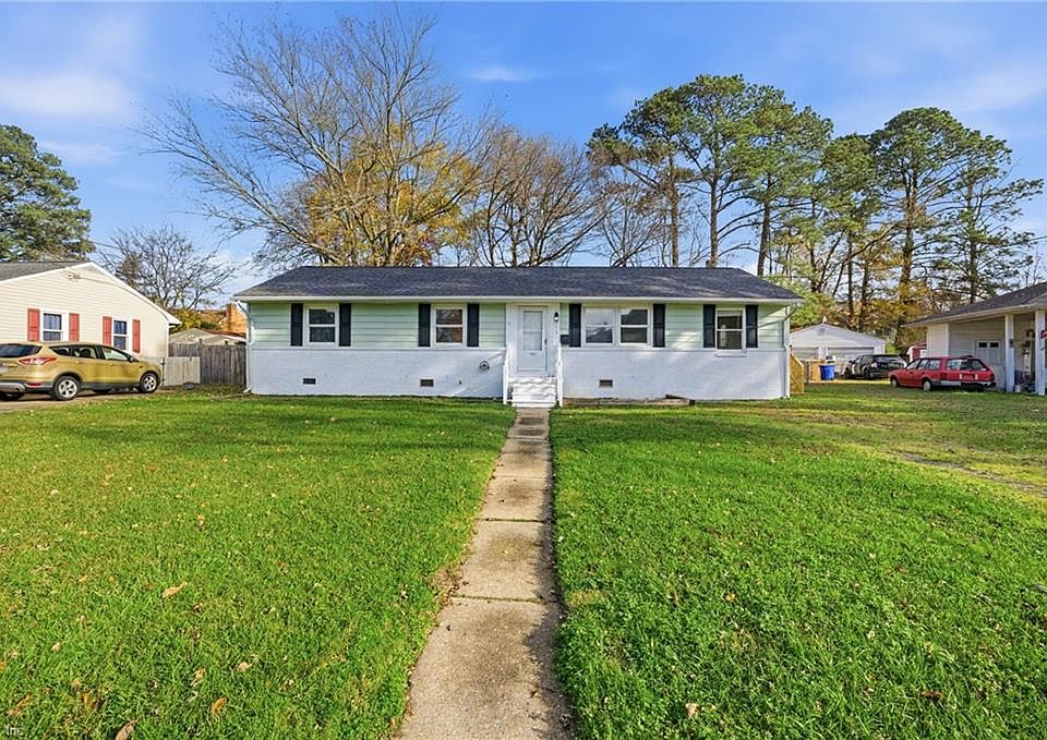 1st image of 213 Kingwood Dr