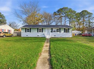 213 Kingwood Dr, Newport News, VA 23601