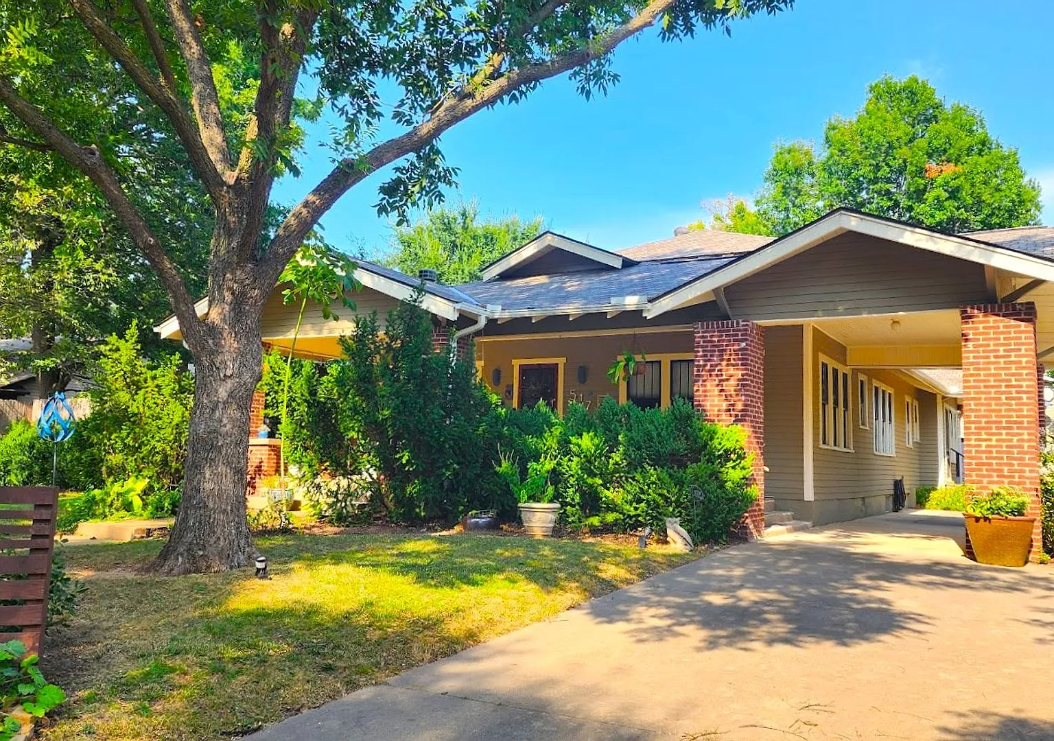 3 Bed 2 Bath 2 Car Garage in Westbrook Addn Near OU Norman, OK — Photo 1