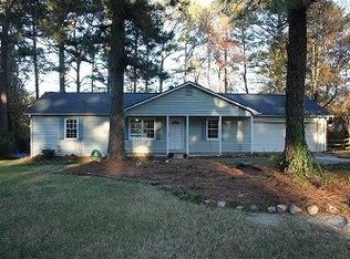 1725 Straw Valley Rd, Lawrenceville, GA 30043