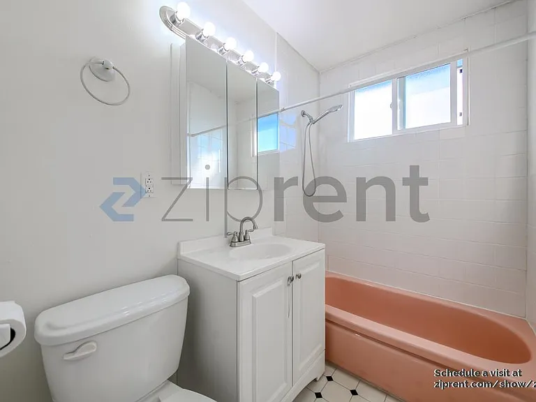 1934 S Holt Ave #4 — Photo 10