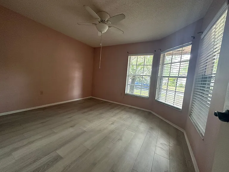 5818 Bambi Dr — Photo 12