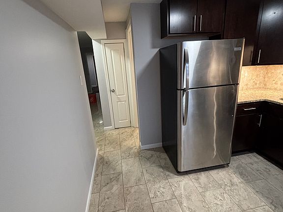 4th image of 5124 S Cicero Ave #1SE