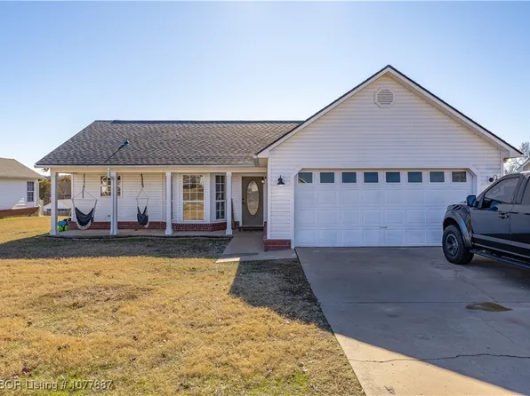 1005 Opal Dr, Van Buren, AR 72956