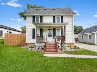 1023 1st St, Nevada, IA 50201
