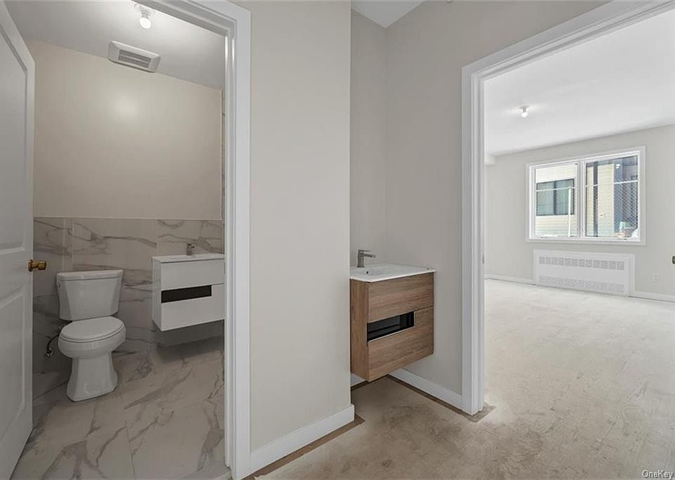 22 Stephens 22 Stephens Pl Spring Valley NY Zillow