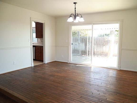 5th image of 646 Buttonwood Dr