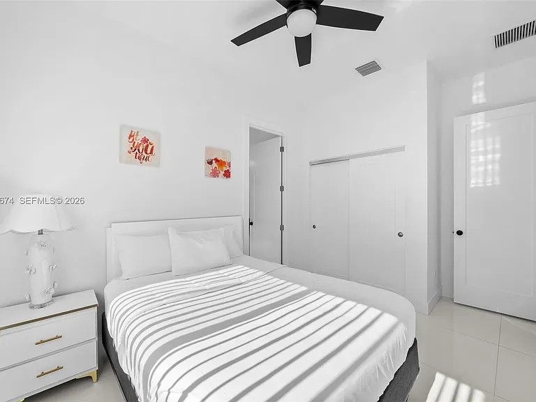 2962 NW 10th Ct — Photo 38