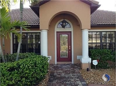 2nd image of 5226 SW 22nd Ave