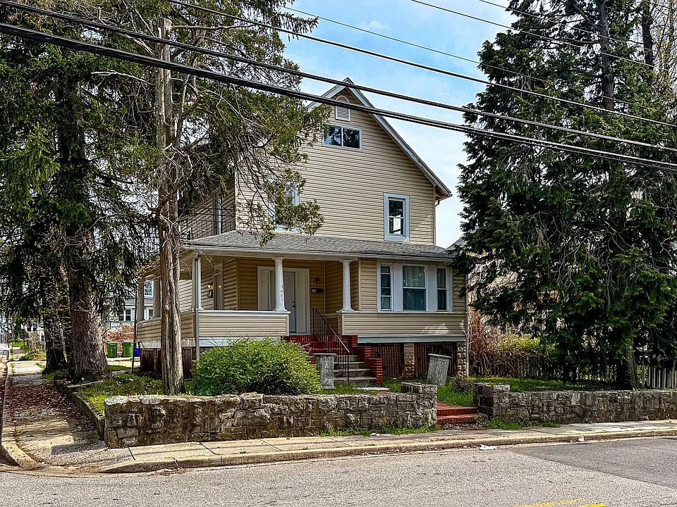 1st image of 3401 W Rogers Ave #B