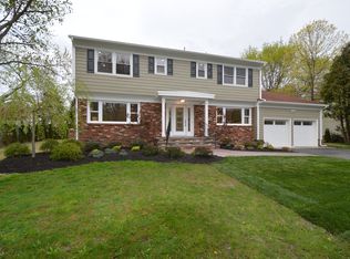 9 Faith Dr, Ocean, NJ 07712