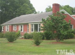 211 W Killiegrey St, Lillington, NC 27546