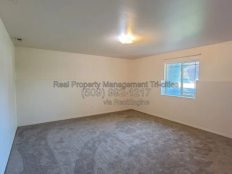7606 Quadra Dr — Photo 22