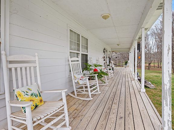 4th image of 198 Heasletts Rd