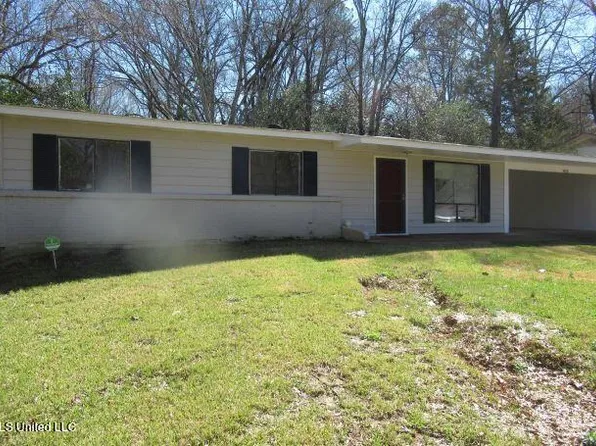 1015 Brookley St, Jackson, MS 39212