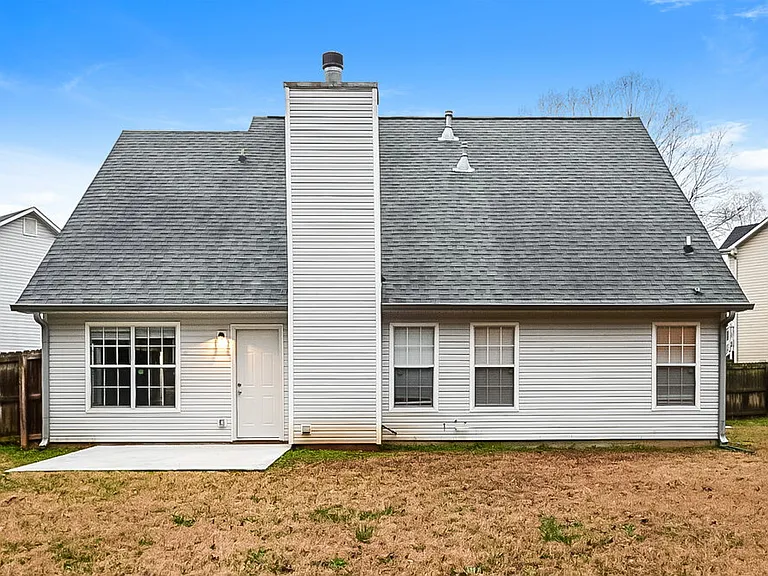 406 Summer Hill Cir — Photo 17