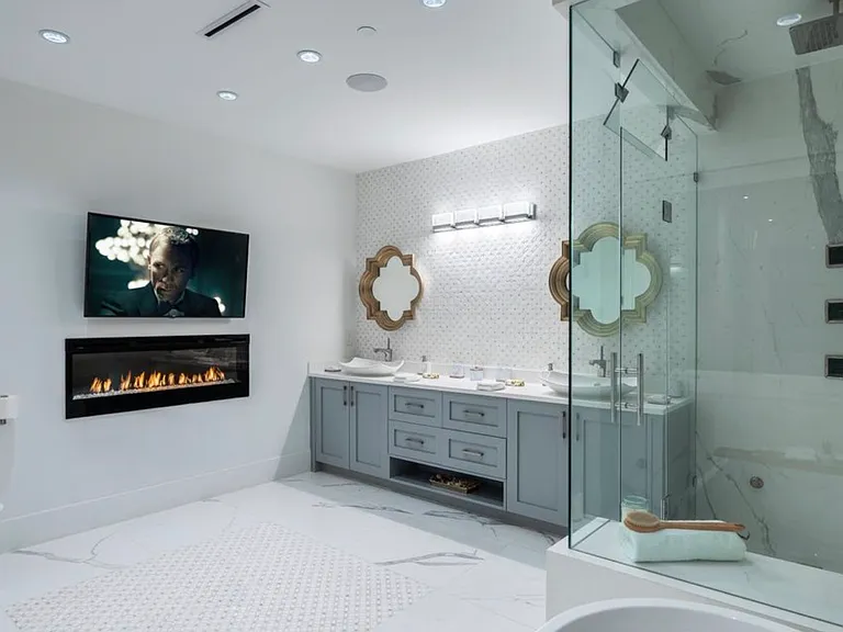 15XX Chartwell Dr — Photo 2