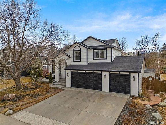 2nd image of 9421 Crestmore Way