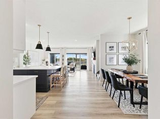 221 NW Wildrose Dr, Strathmore, AB T1P0C8