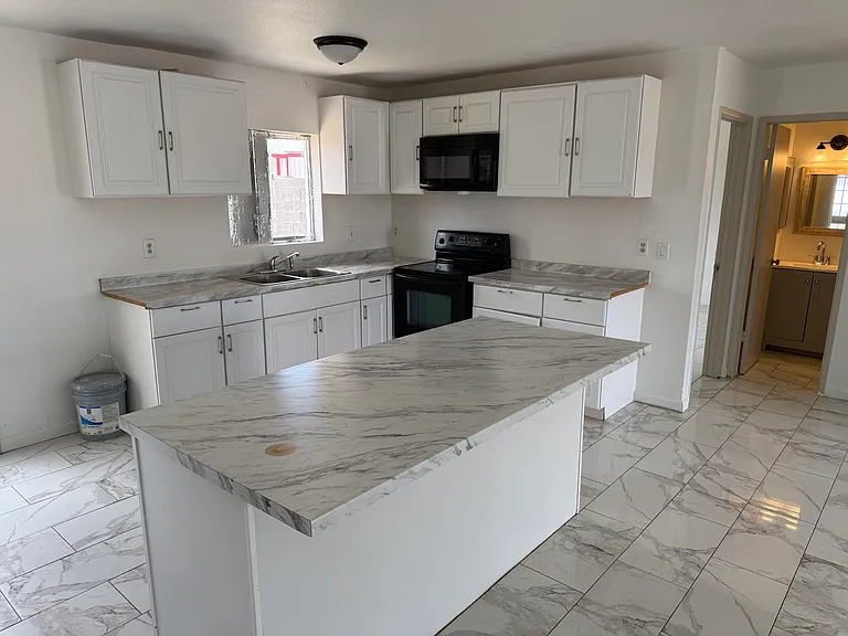4503 W Eva St — Photo 7
