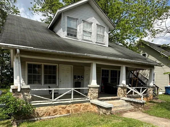 315 2nd Ave SE, Hickory, NC 28602