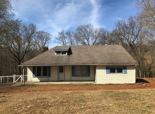 980 Hickory Point Rd, Clarksville, TN 37043