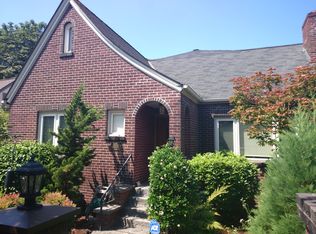 2901 11th Ave W, Seattle, WA 98119