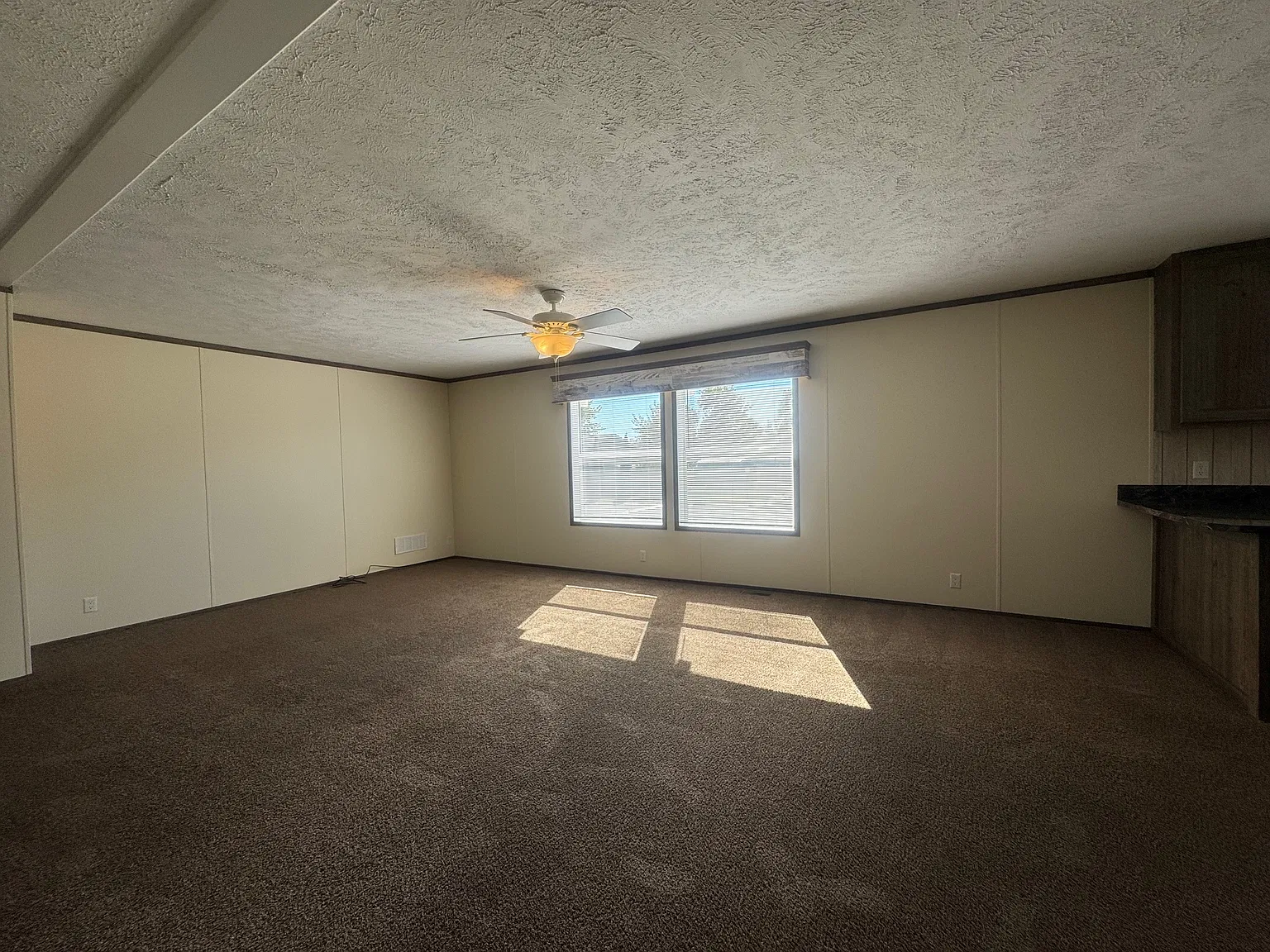 3 bed, 1568 sqft, $1,299 — Photo 2