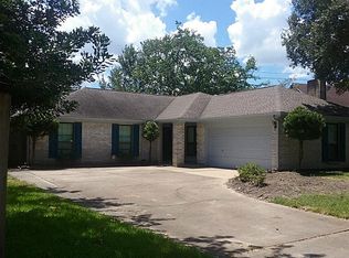 15438 Tadworth Dr, Houston, TX 77062