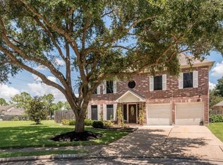 13803 Viewfield Ct, Houston, TX 77059