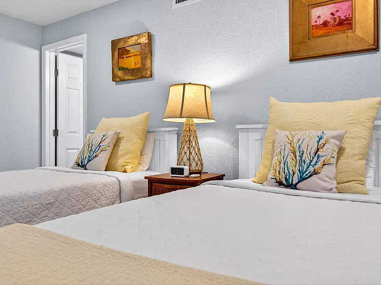 2100 Gulf Blvd #11 — Photo 22