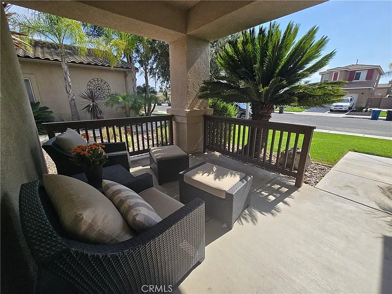 43160 Volterra St — Photo 7