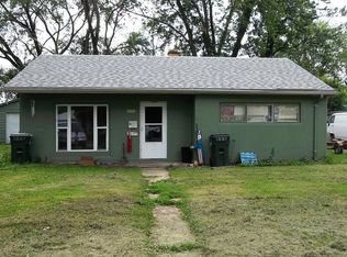 2101 Chestnut Ave, Sterling, IL 61081