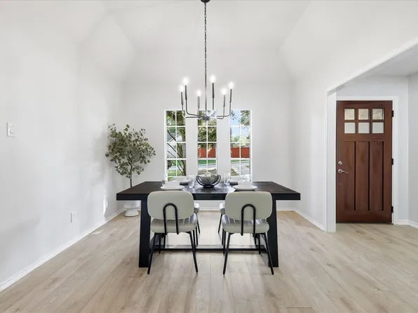 1614 Crested Butte Dr, Lewisville, TX 75077