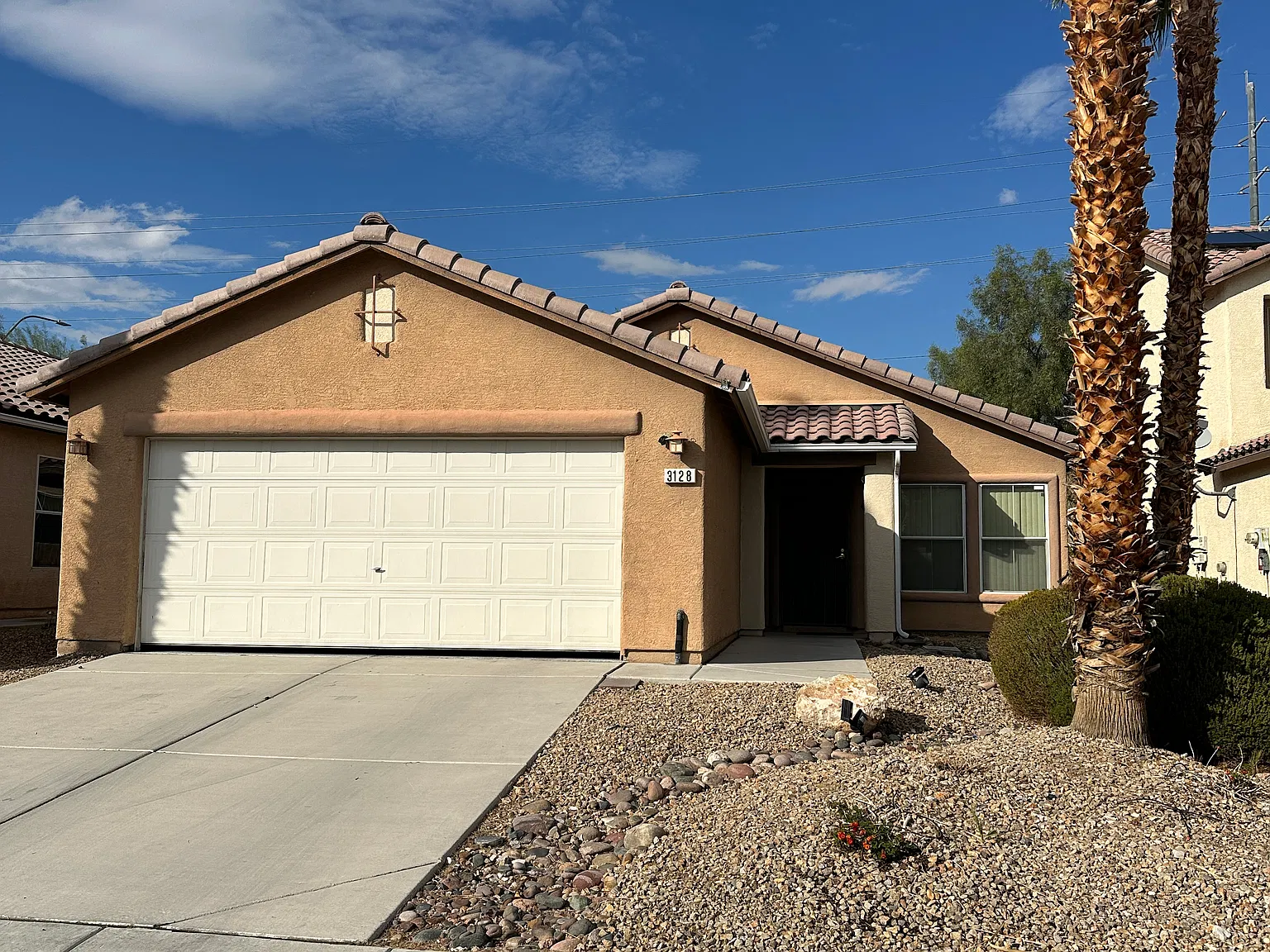 3 bed, 1396 sqft, $1,695 — Photo 2