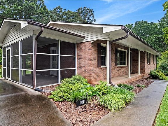 5th image of 153 Shady Ln