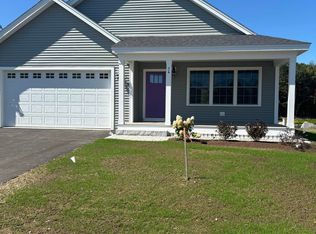 74 Mulberry Ln UNIT 5, Epping, NH 03042