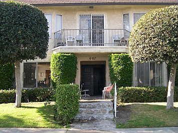 1st image of 607 N Orange Dr