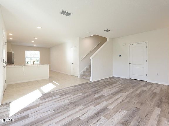 4th image of 1611 Primo Ct