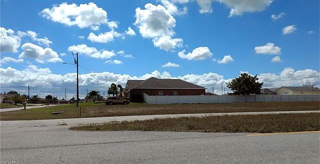 2nd image of 3030 NW Douglas Cir